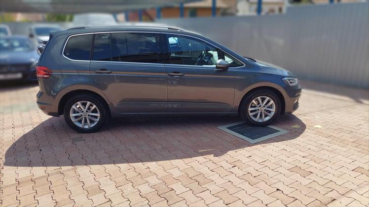 VW Touran 1,6 TDI BMT Highline DSG