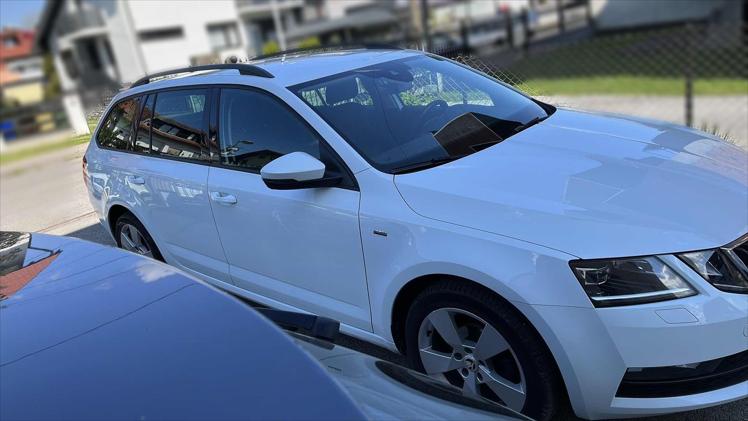 Škoda Octavia Combi 1,6 TDI Clever DSG 5 vrata