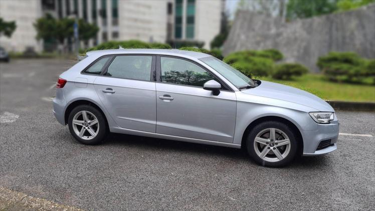 Audi A3 Sportback 1,6 TDI Comfort S tronic