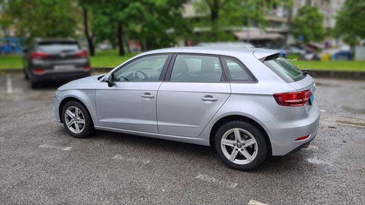 Audi A3 Sportback 1,6 TDI Comfort S tronic