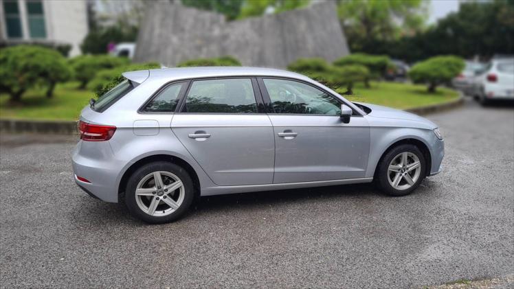 Audi A3 Sportback 1,6 TDI Comfort S tronic