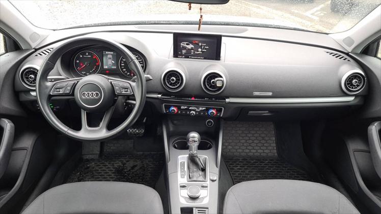 Audi A3 Sportback 1,6 TDI Comfort S tronic