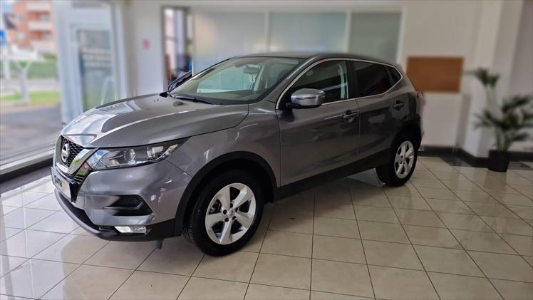 Nissan Qashqai 1,5 dCi N-Connecta