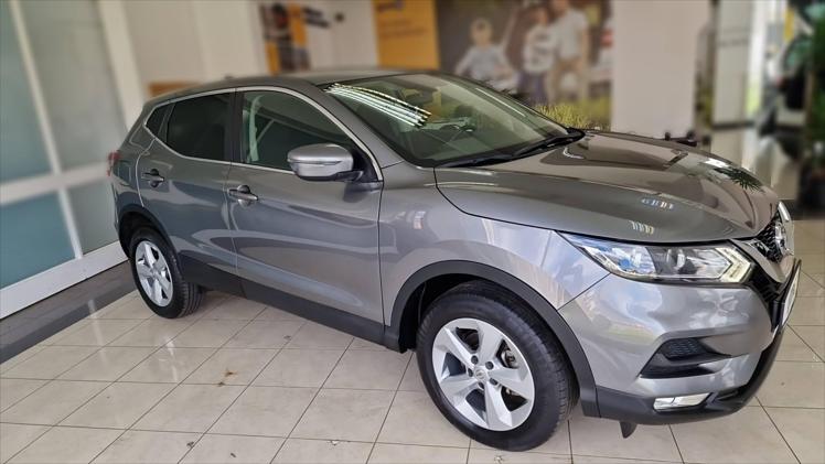 Nissan Qashqai 1,5 dCi N-Connecta