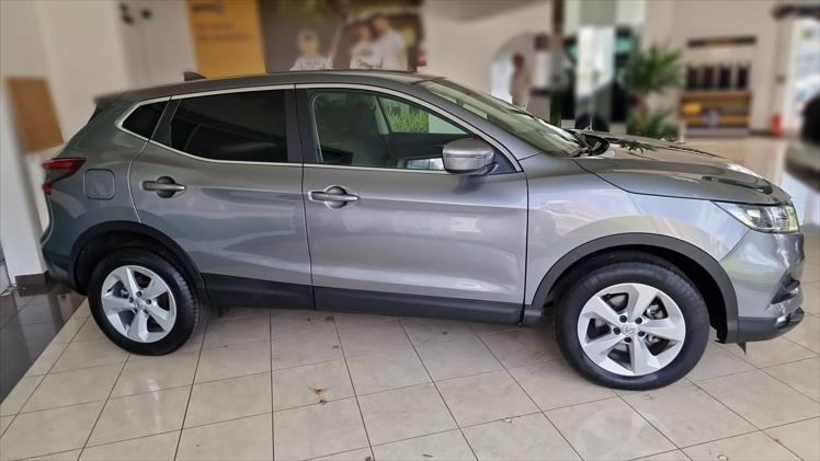 Nissan Qashqai 1,5 dCi N-Connecta