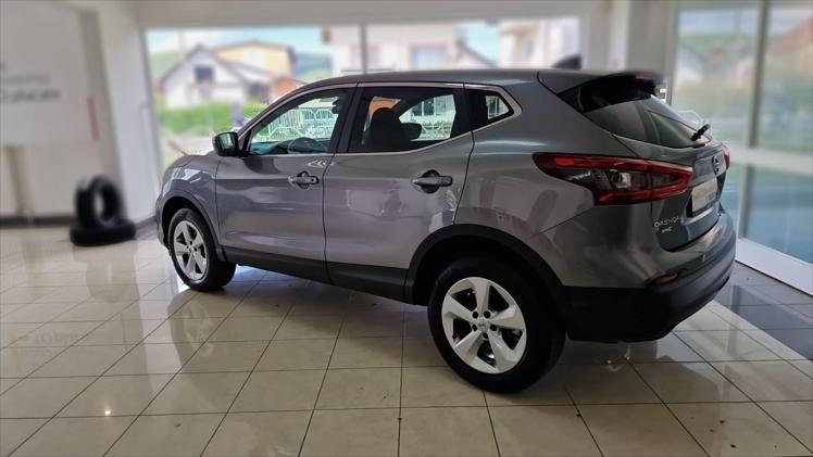 Nissan Qashqai 1,5 dCi N-Connecta