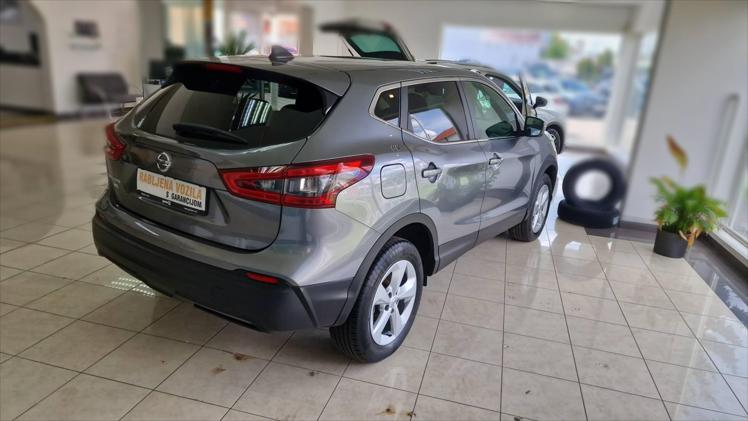 Nissan Qashqai 1,5 dCi N-Connecta