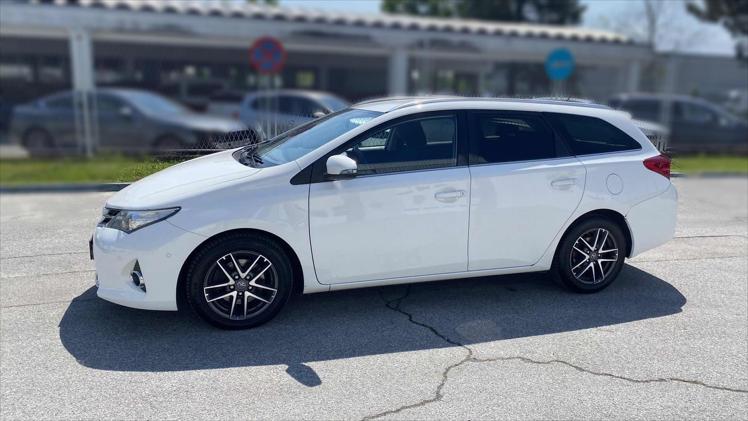 Toyota Auris TS 2,0 D-4D Style