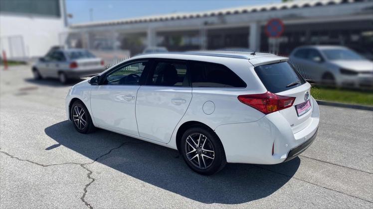 Toyota Auris TS 2,0 D-4D Style