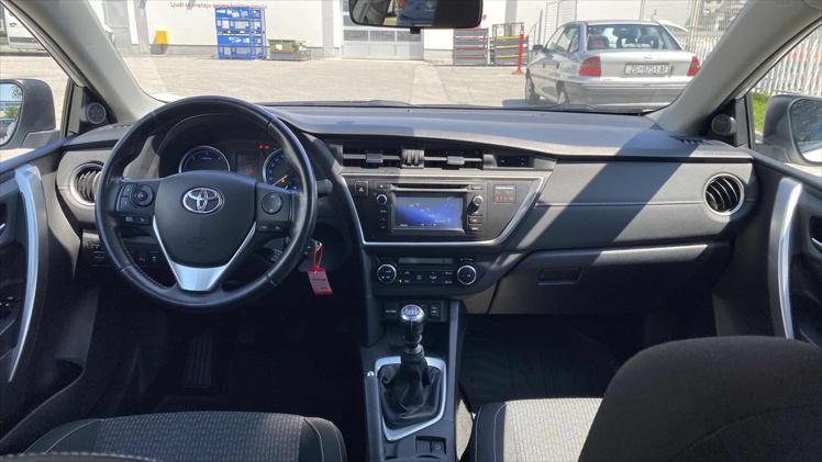 Toyota Auris TS 2,0 D-4D Style