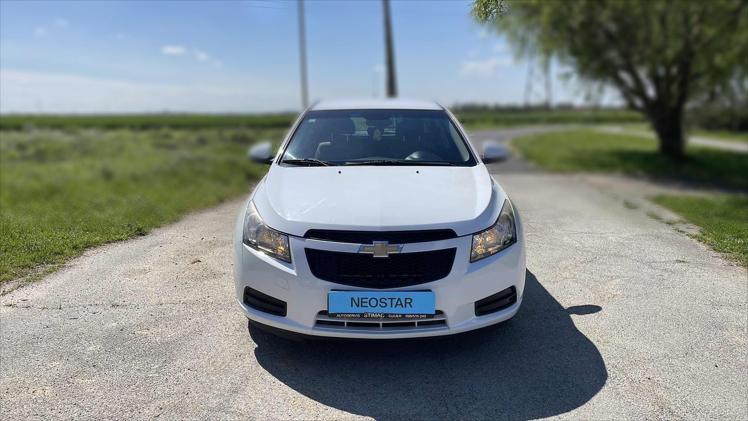 Chevrolet Cruze 1,6 LS+