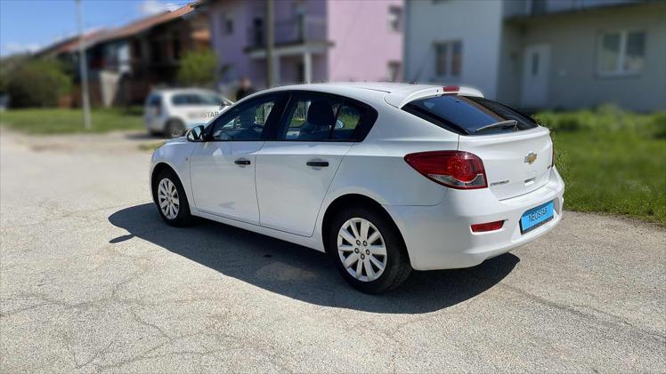 Chevrolet Cruze 1,6 LS+