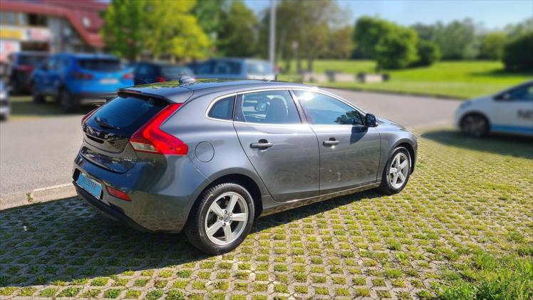 Rabljeni automobil na prodaju iz oglasa 78582 - Volvo V40 V40 D2 99g. Momentum