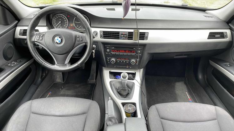 BMW 318d Touring